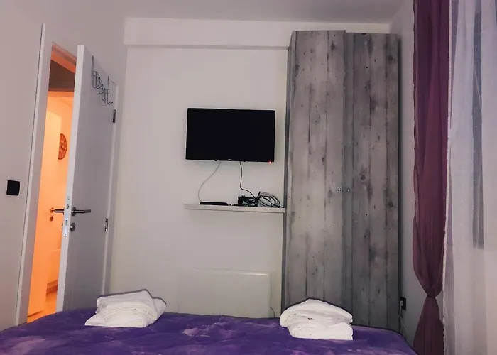 Apartman “emi” *