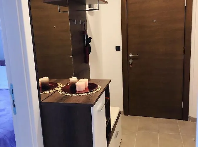 Apartman “emi” *